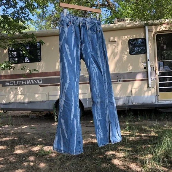 High Waisted Bootcut Bleached Jeans - Picture 1 of 8